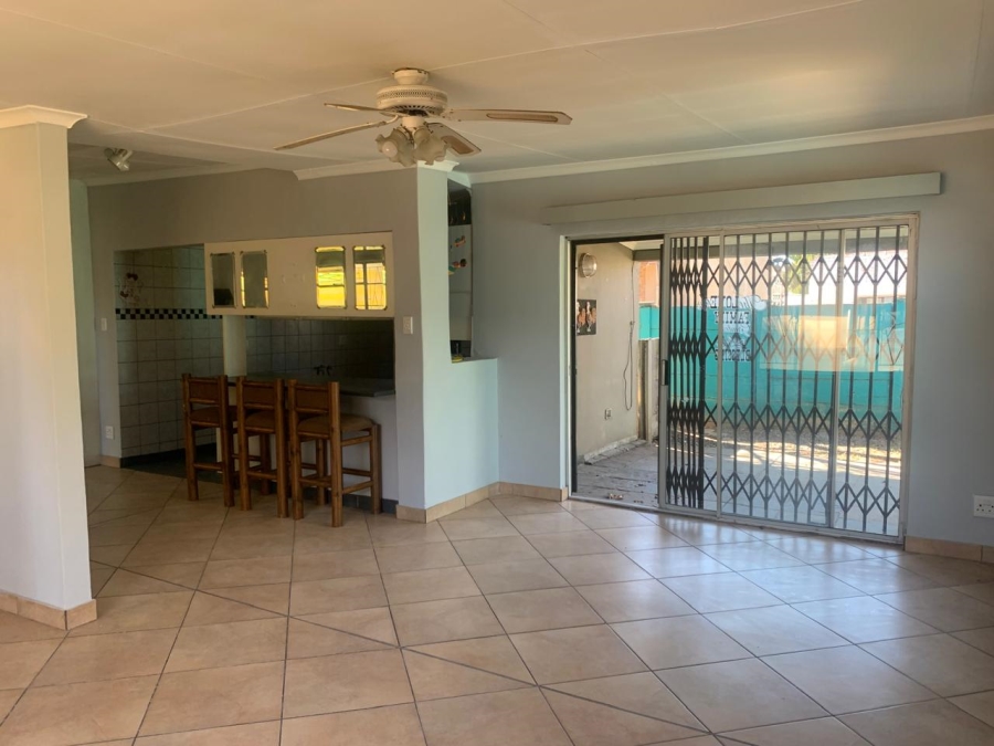 4 Bedroom Property for Sale in Wilgehof Free State